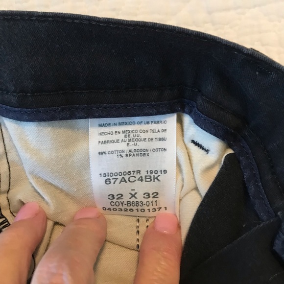 Mens black slacks. Size W32 L32. Unbranded. - Picture 3 of 4